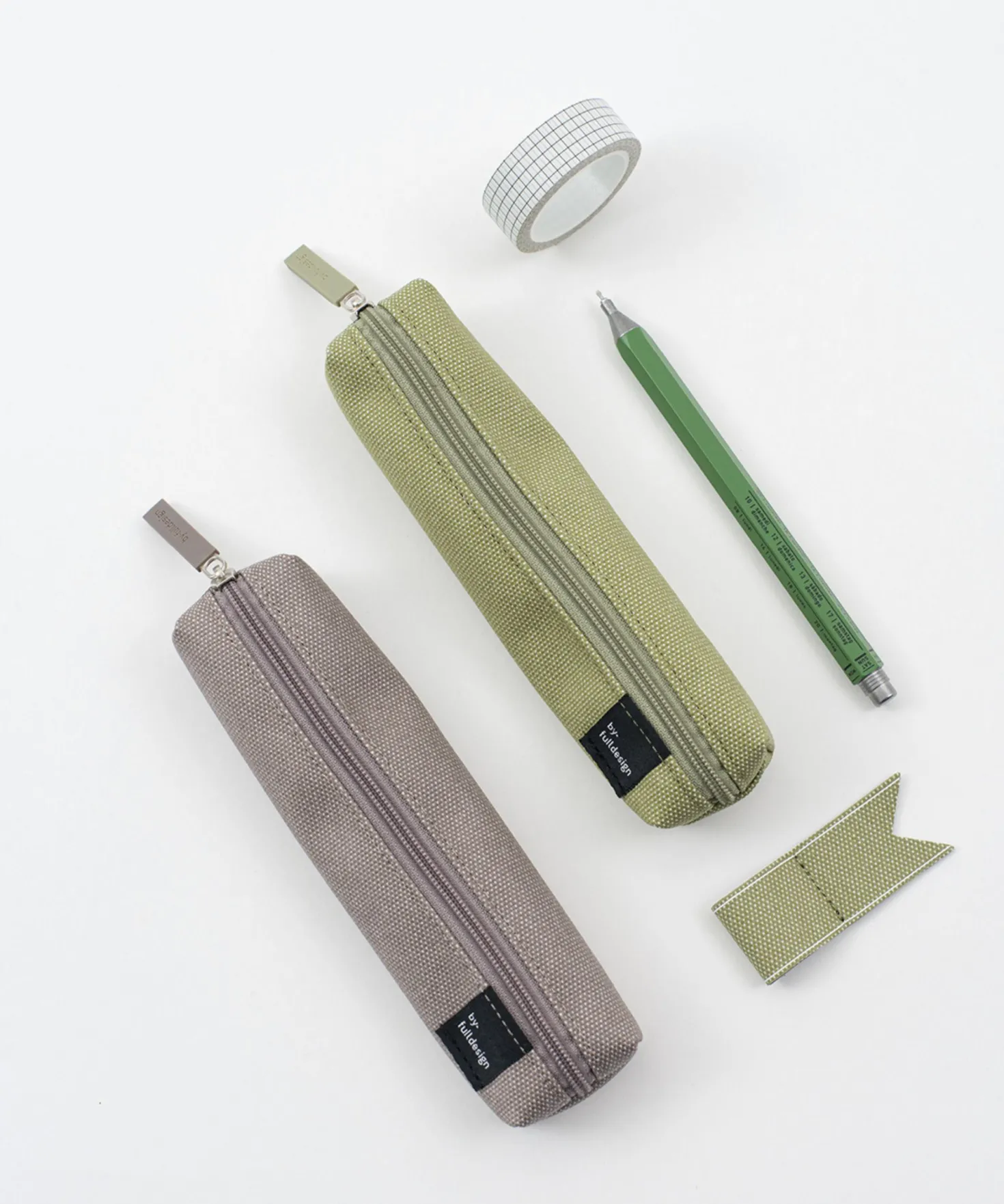 Petit Semi Single Pen Pouch v2