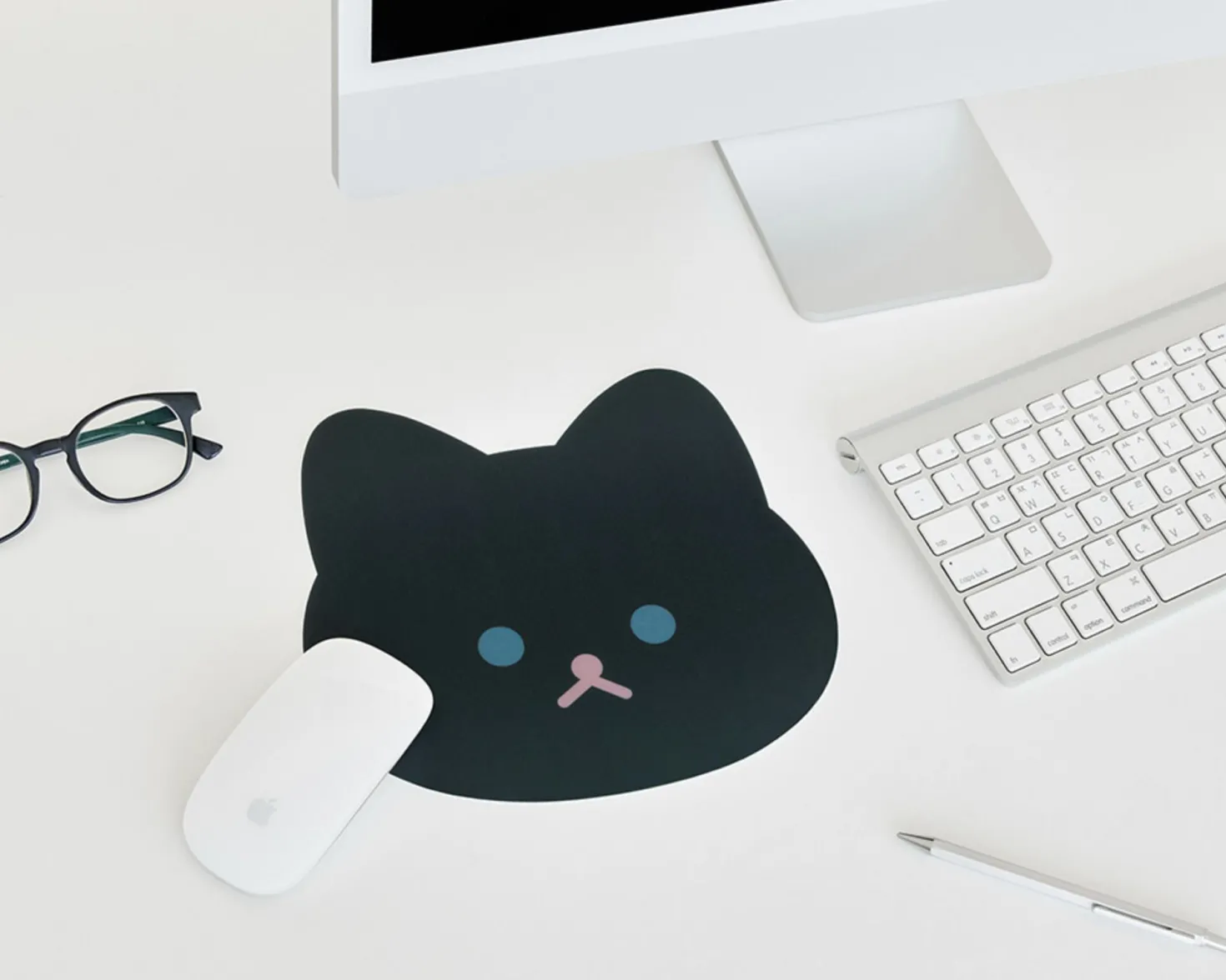 Piyo Cat Mouse Pad