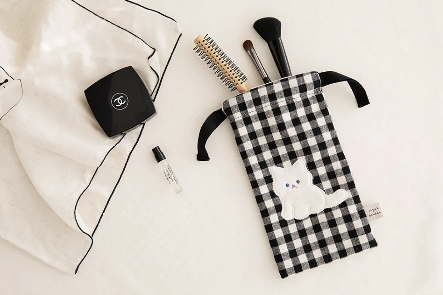 Piyo Drawstring Pencil Pouch