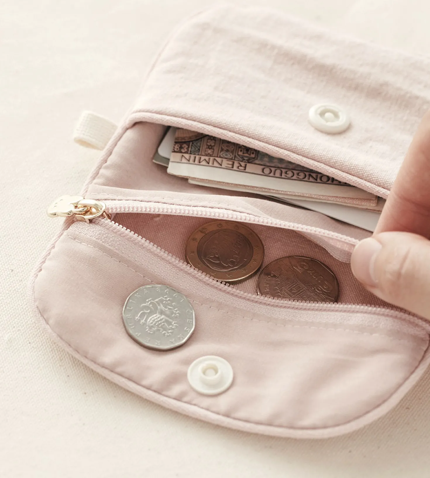 Piyo Snap Card Wallet