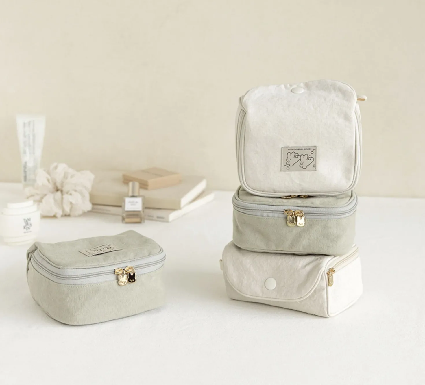 Piyo Snap Cosmetic Pouch