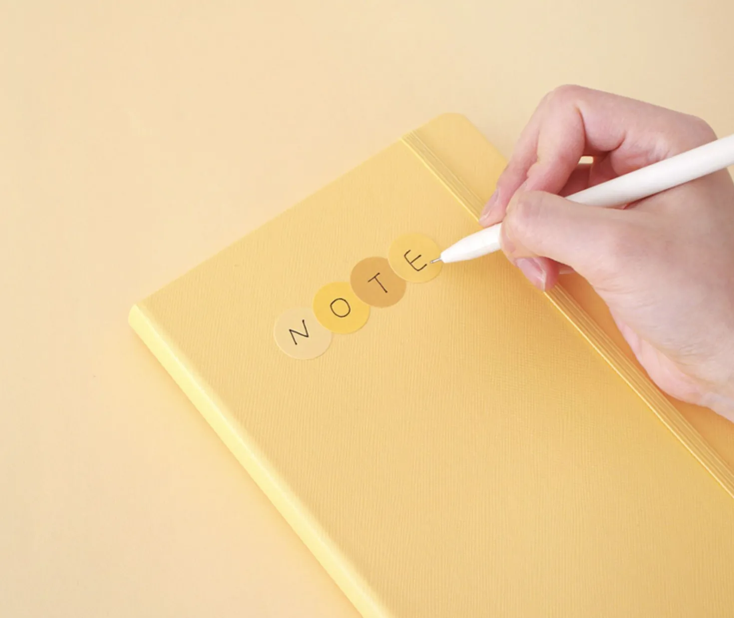 Prism 200p Hardcover Band Grid Notebook