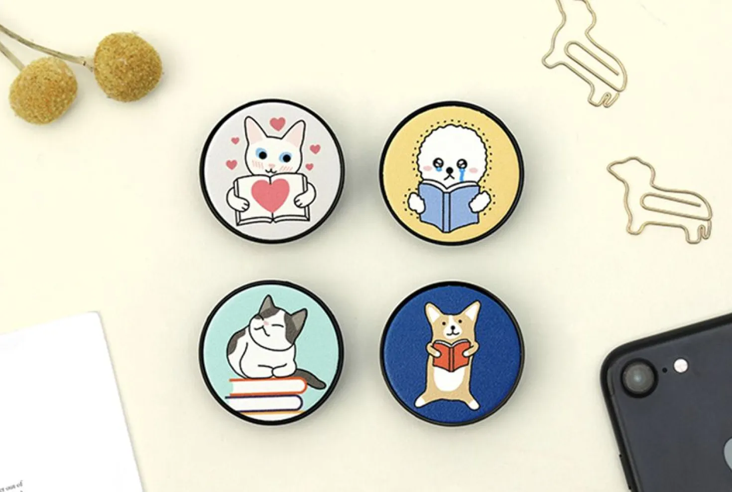 Reading Pet Phone Grip