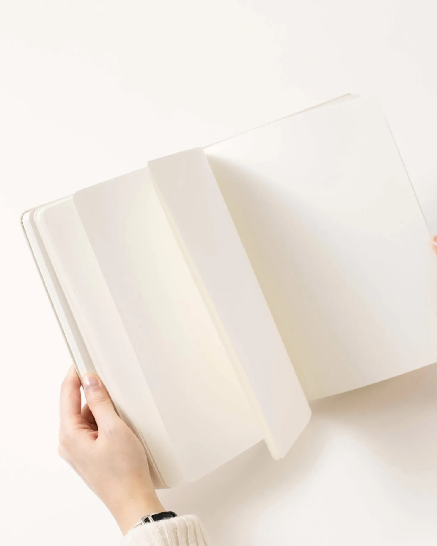 Record B5 Hardcover Plain Notebook
