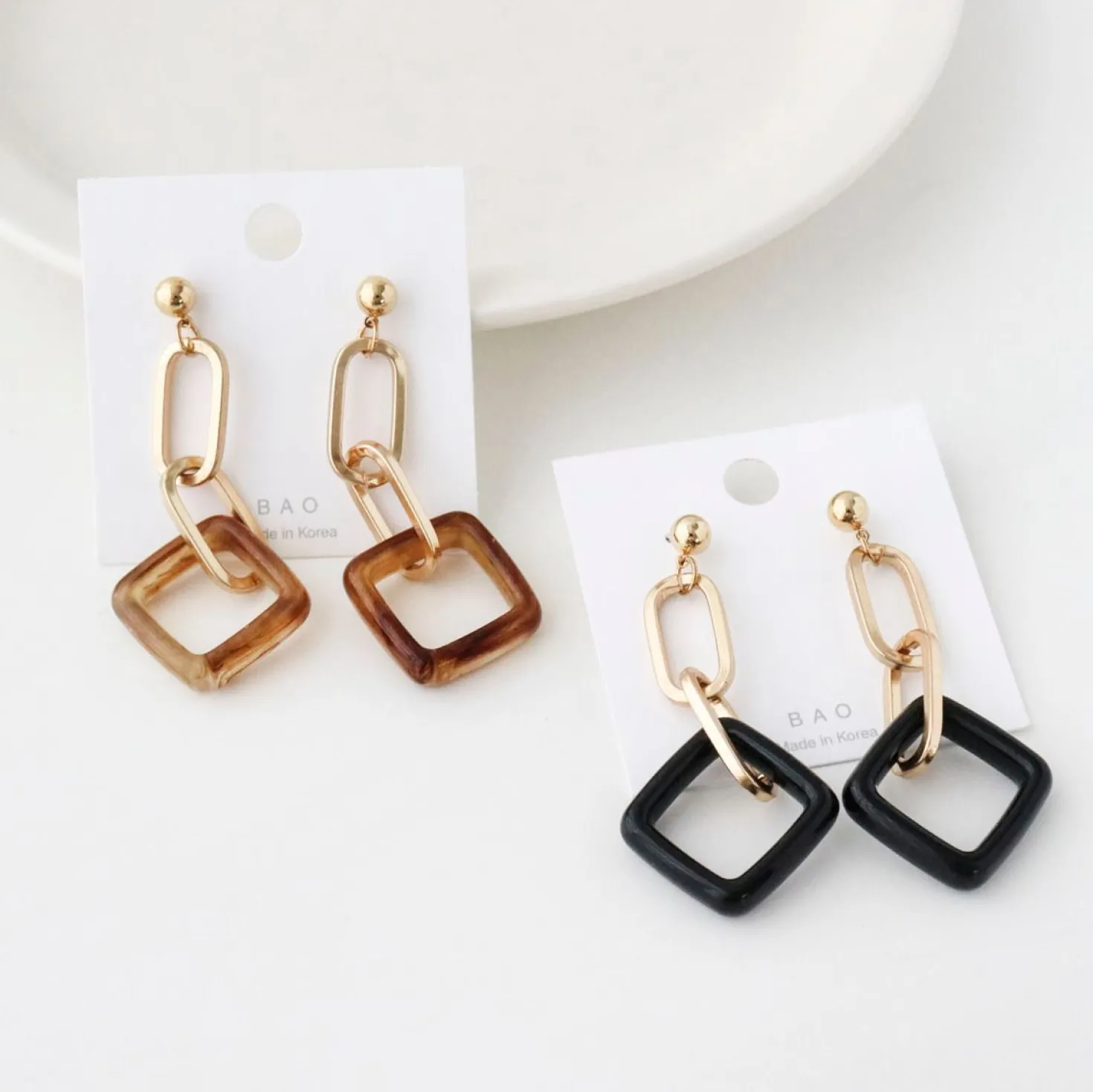 Rhombus Gold Earrings