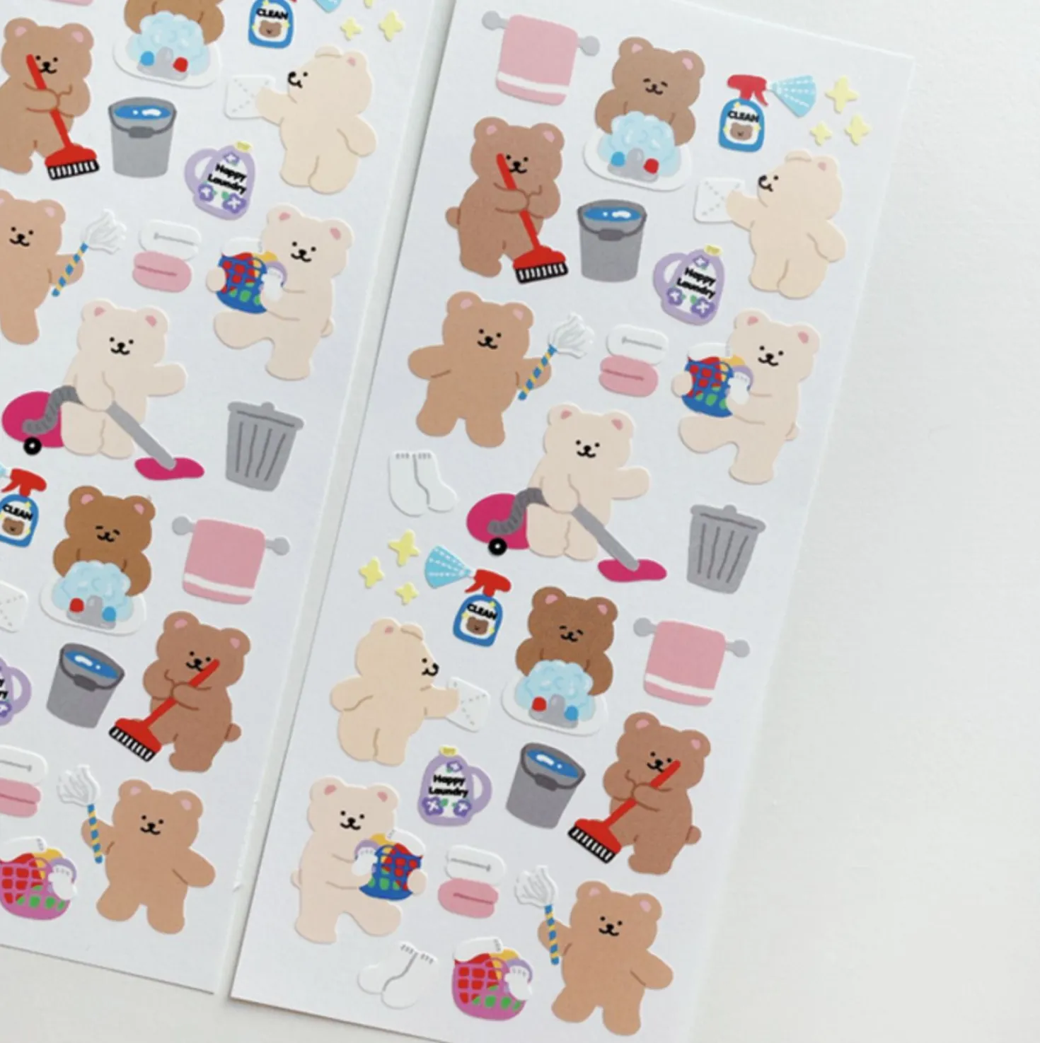 RoomRoom Bear Sticker v2