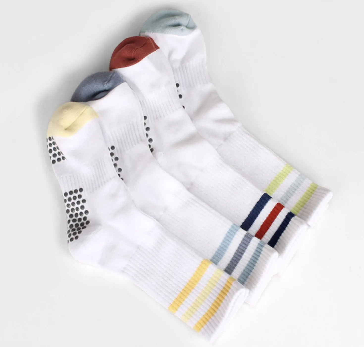 Simple Non-slip Athletic Crew Socks