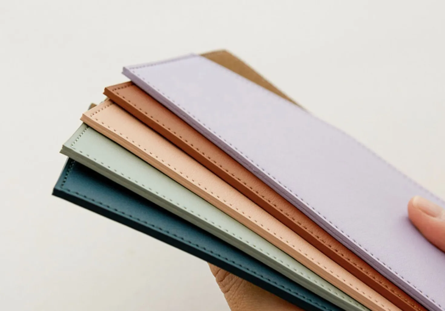 Slim Vegan Leather Bill Pocket