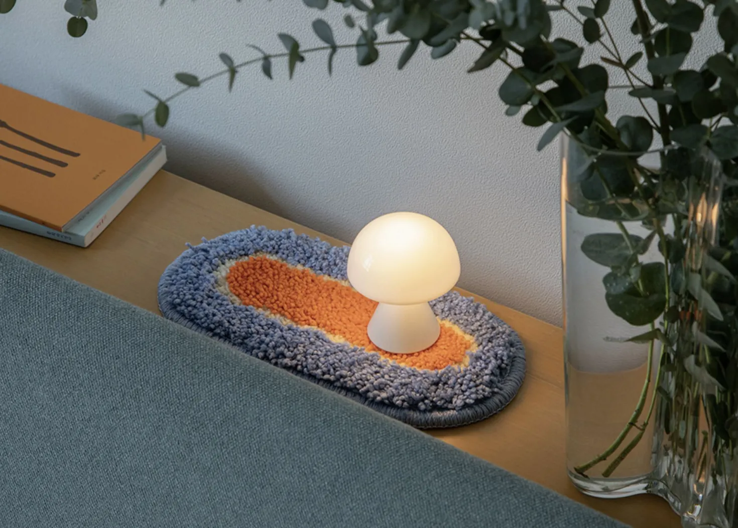 Small Life & Pieces Point Rug