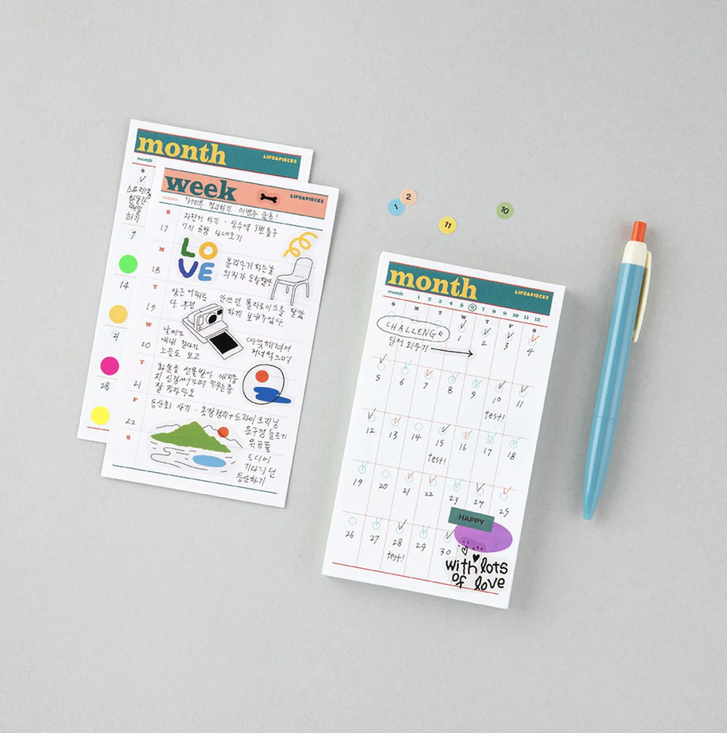 Small Life&Pieces Themed Notepad