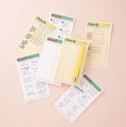 Small Life&Pieces Themed Notepad