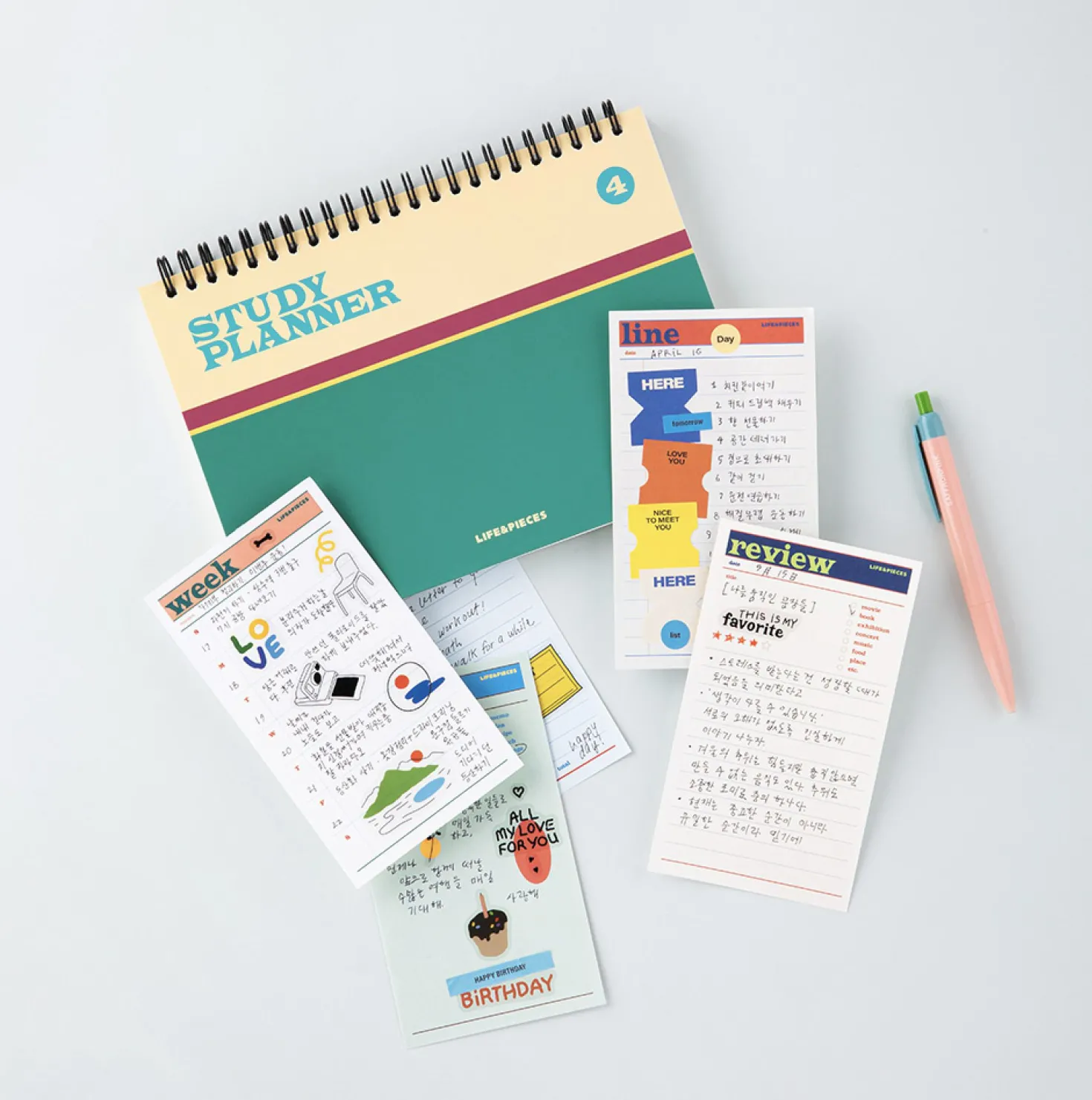 Small Life&Pieces Themed Notepad