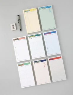 Small Life&Pieces Themed Notepad