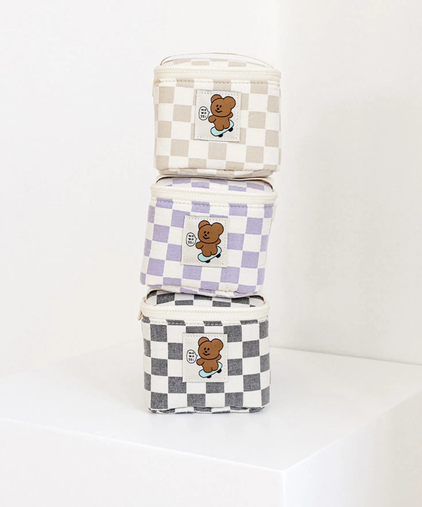 Small Smile Bear Cosmetic Pouch