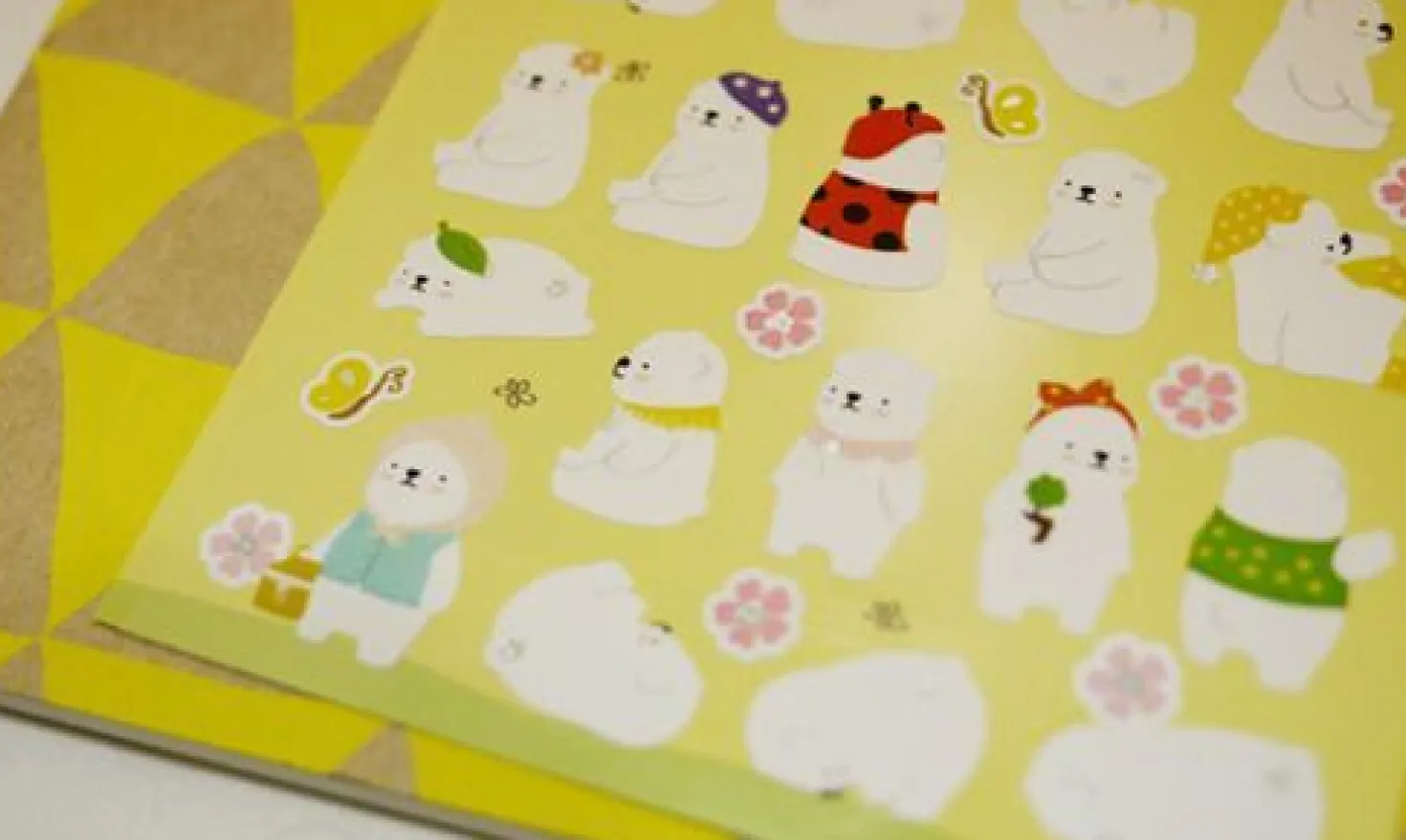 Spring Cozy Bear Deco Sticker