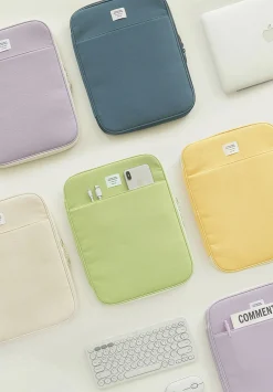 Table Talk 13 in. Pocket Laptop Pouch