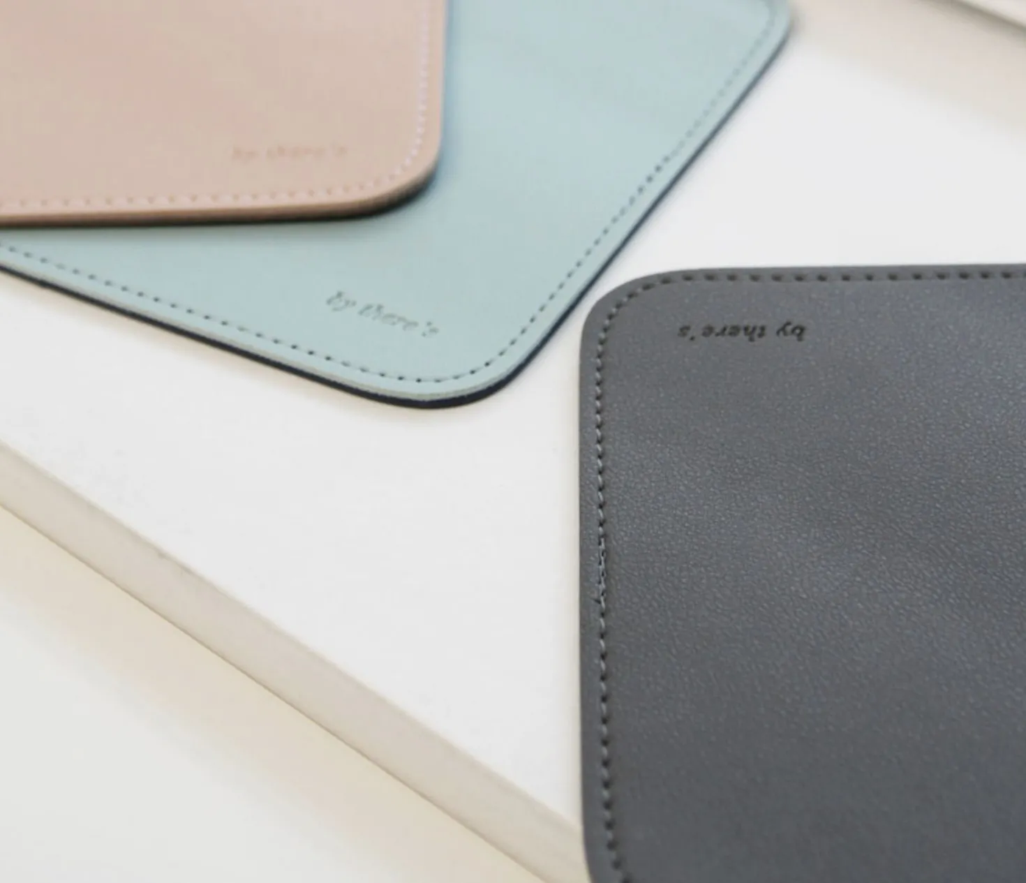 There's Twin Color Mini Mat