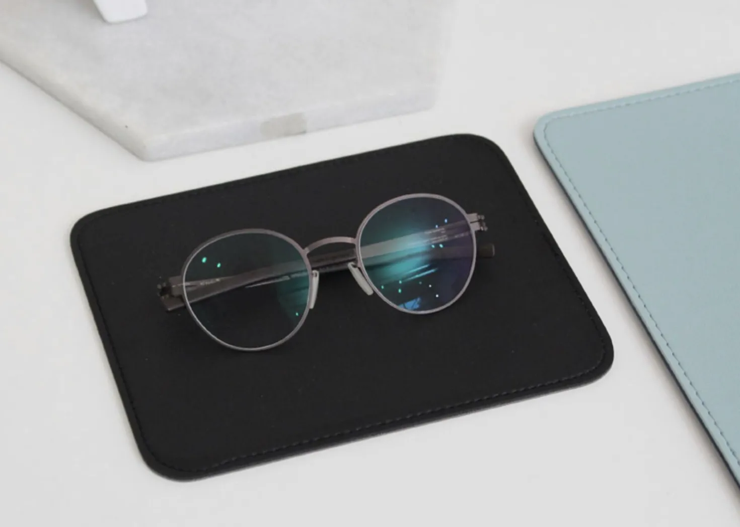 There's Twin Color Mini Mat