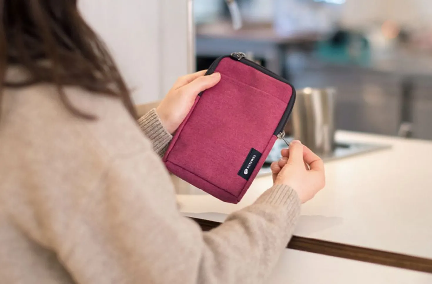 Travelus Phone Crossbody Bag