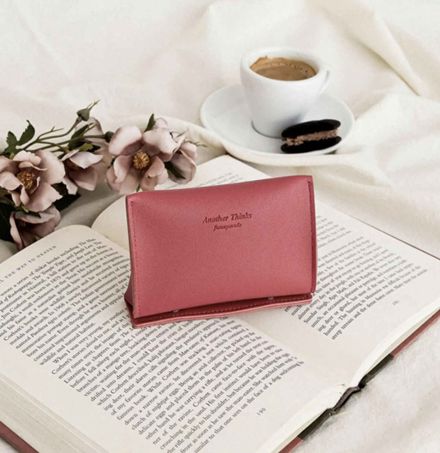 Triangle Leather Card Case