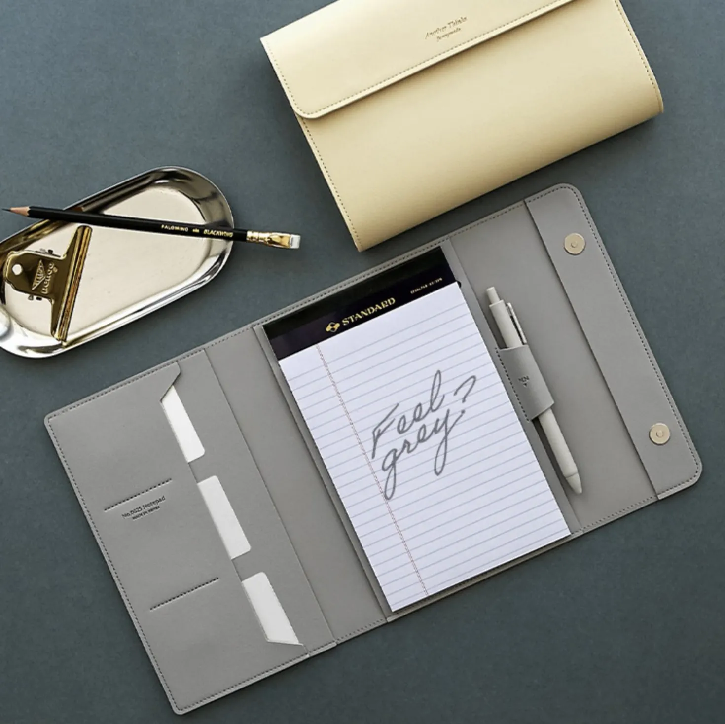 Vegan Leather A5 Notepad & Pen Organizer Set