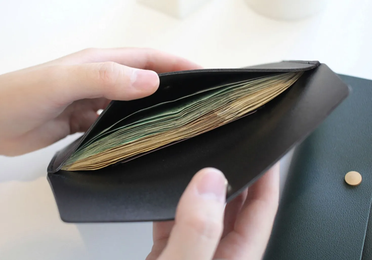 Vegan Leather Cash Envelope Pouch