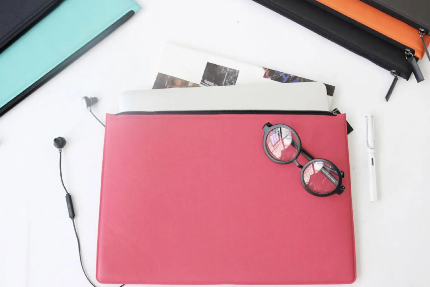 Vegan Leather 13 in. Laptop Clutch