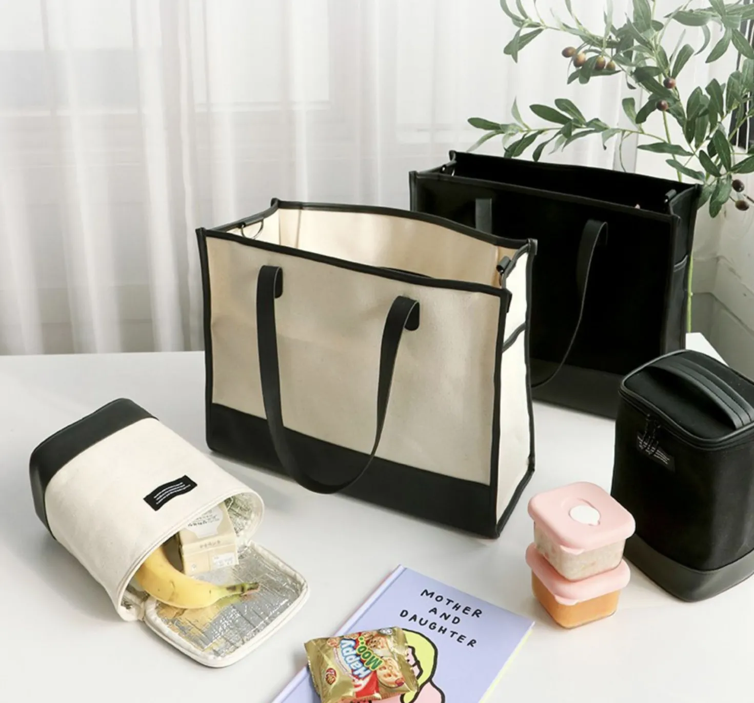 XL La Belle Shoulder Bag