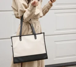 XL La Belle Shoulder Bag